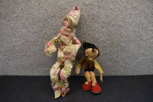 lot 2044 image: Vintage Lot of 2 Wire Frame Dolls