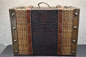 lot 2049 image: Decorative Wood and Woven Trunk Suitcase  17.5 x 13.25 x 8