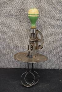 lot 2071 image: Vintage Hand Mixer  A&J  1923  10.75 x 4.75