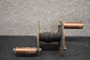 lot 2073 image: Vintage Hand Made Line Winder  9 x 4.75