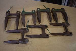 lot 5031 image: Lot of 7 Prong Rake Heads