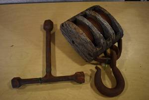 lot 5033 image: Lot of 2 Shop Tool and Large Wood and Metal Pulley