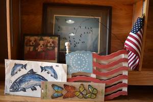lot 2101 image: Lot of 7 Decor Destash Lot  Canadian Goose Photo, American Flags, Fish Decals, and Butterflies.