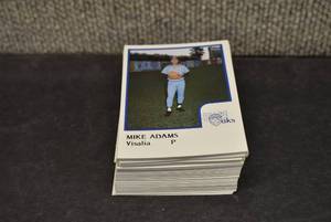 lot 1645 image: Lot of 1986 Pro Cards  Minor League Baseball Cards