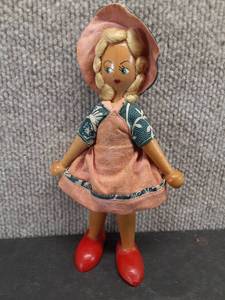 lot 5024 image: Vintage Wood Doll  Poland  7