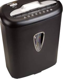 lot 20021 image: AMAZON BASICS PAPER SHREDDER