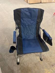 lot 20041 image: BLUE AND BLACK PORTABLE LAWN CHAIR WITH CUP HOLDER