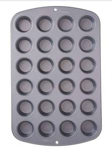 lot 20045 image: MINI 24 CUPCAKE BAKING PAN