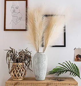 lot 20010 image: FAUX BEIGE PAM GRASS SET OF 3
