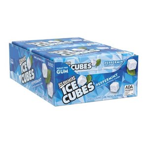 lot 39067 image: Ice Breakers Ice Cubes Peppermint Gum, 12 Pieces, 6 Count