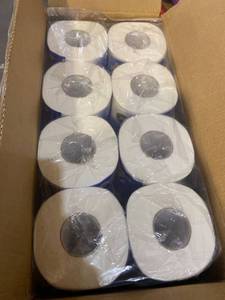 lot 39123 image: LANGXUN TOILET PAPER SET OF 24