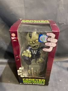 lot 39260 image: FOREVER NIGHT MARES TEAM ZOMBIES