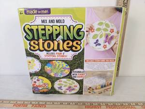 lot 343 image: Stepping Stone Kit