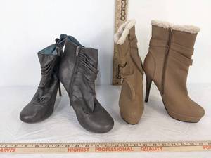 lot 351 image: 2 Pair Of Boots