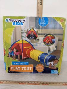 lot 368 image: Discovery Play Tents