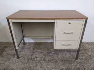 lot 374 image: Metal Desk