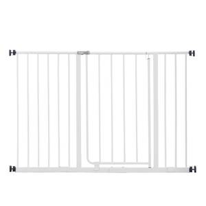lot 5572 image: Regalo Extra Wide Easy Open Metal Walk Through Baby Gate