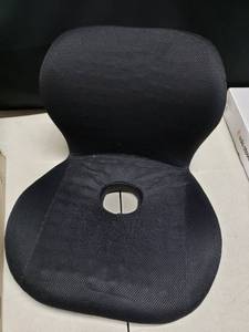 lot 21346 image: Black Foam Seat Cushion With Back