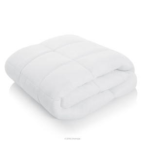 lot 21362 image: LinenSpa Down Alternative Microfiber Comforter, White, Queen