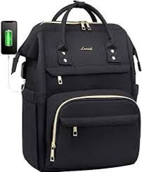 lot 7032 image: travel backpack