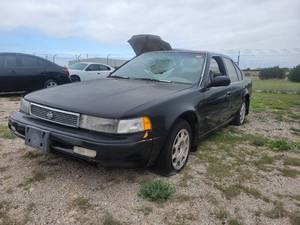 lot 3630 image: 1993 Nissan Maxima