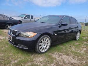 lot 3632 image: 2006 Blue BMW 330I