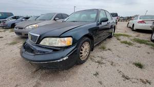 lot 3656 image: 1998 Acura 35RL, Green