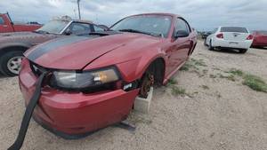 lot 3679 image: 2004 Ford Mustang, Red