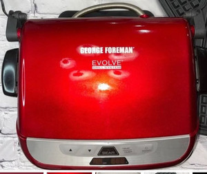 lot 21780 image: George Foreman Evolve Grilling Machine