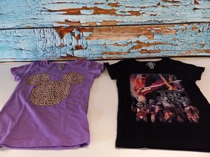 lot 23128 image: GirlsBoys Tshirt Lot of 2- Size S6-6X
