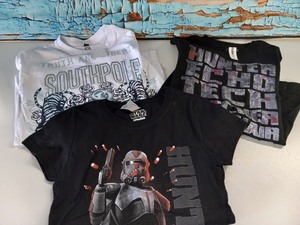 lot 23135 image: Boys Tshirt Lot- Sizes S-M