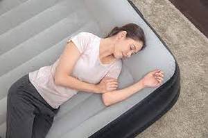 lot 34781 image: SleepLux Durable inflaatable air Mattress with built in pump