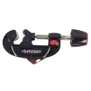 lot 6417 image: Husky Quick-Release Tube Cutter