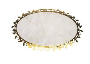 lot 6346 image: Judaica Reserve Challah Bread Board