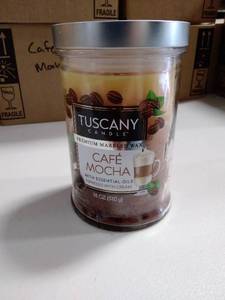 lot 3263 image: Tuscany Cafe Mocha 18 Oz candle with essential oils