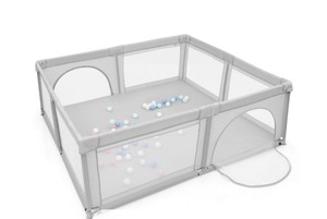 lot 1009 image: Baby playpen