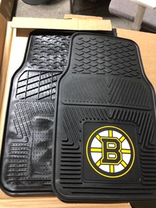 lot 1015 image: Boston Bruins Heavy Duty Car Mat Set - 2 Pieces fanmats