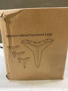 lot 12306 image: Modern Metal Furniture Legs Chrome