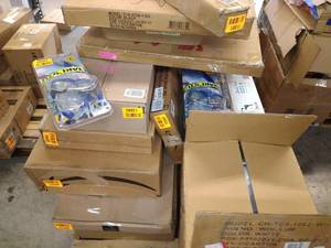 lot 117 image: U S Divers Goggles , Furniture, & More , Miscellaneous Pallet (Sold As Is)