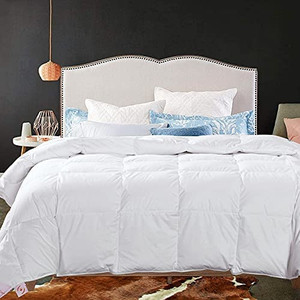 lot 37476 image: Maple Down Soft King Size Comforter