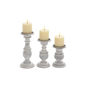 lot 3174 image: Traditional Candle Holders, Set of 3
