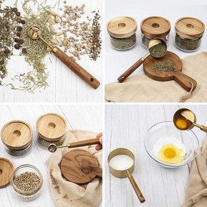 lot 3533 image: Muchtolove 8 pcs Measuring Cups and Spoons Set