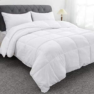 lot 3534 image: Viewstar All-Season Comforter Standard 100