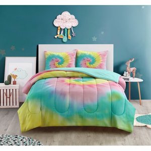 lot 4108 image: Heritage Club Tie Dye Soft 2 Piece Comforter Set, TwinTwin XL, Multi-color