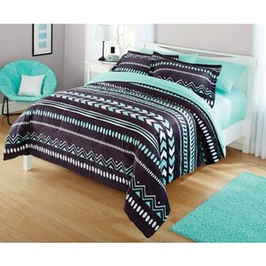 lot 5022 image: Your Zone Mint Grey Tribal Comforter Set