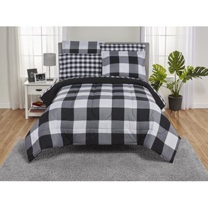 lot 5151 image: Mainstays Buffalo Check Bed in a Bag Bedding Set