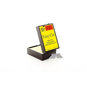 lot 2605 image: Box Knife Cutter Holster & Easy Cut 1000 Safety Replacement Blades, 81 Blades