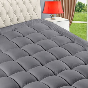 lot 2817 image: TEXARTIST King Mattress Pad Cover Cooling Mattress Topper