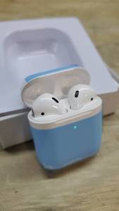 lot 4601 image: True Wireless Stereo Wireless Earphones, White