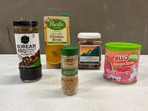 lot 12346 image: Lot of 5 Variety Pantry Pack
